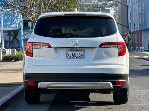 Used 2022 Honda Pilot EX-L image 4