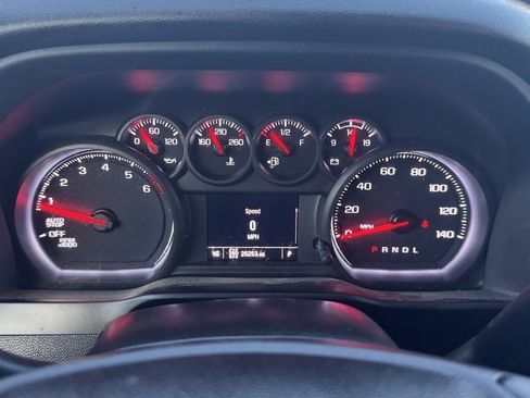Used 2022 Chevrolet Silverado 1500 Custom image 22