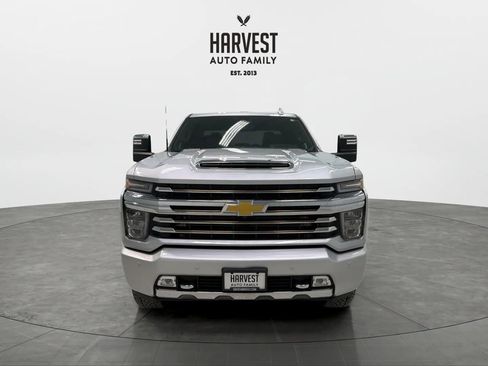 Used 2023 Chevrolet Silverado 2500 High Country w/ Z71 Off-Road Package image 11