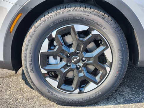 New 2026 Kia Sorento S w/ S Panoramic Sunroof Package image 8