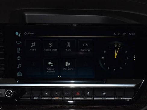 Used 2025 Chevrolet Silverado 1500 LT image 18