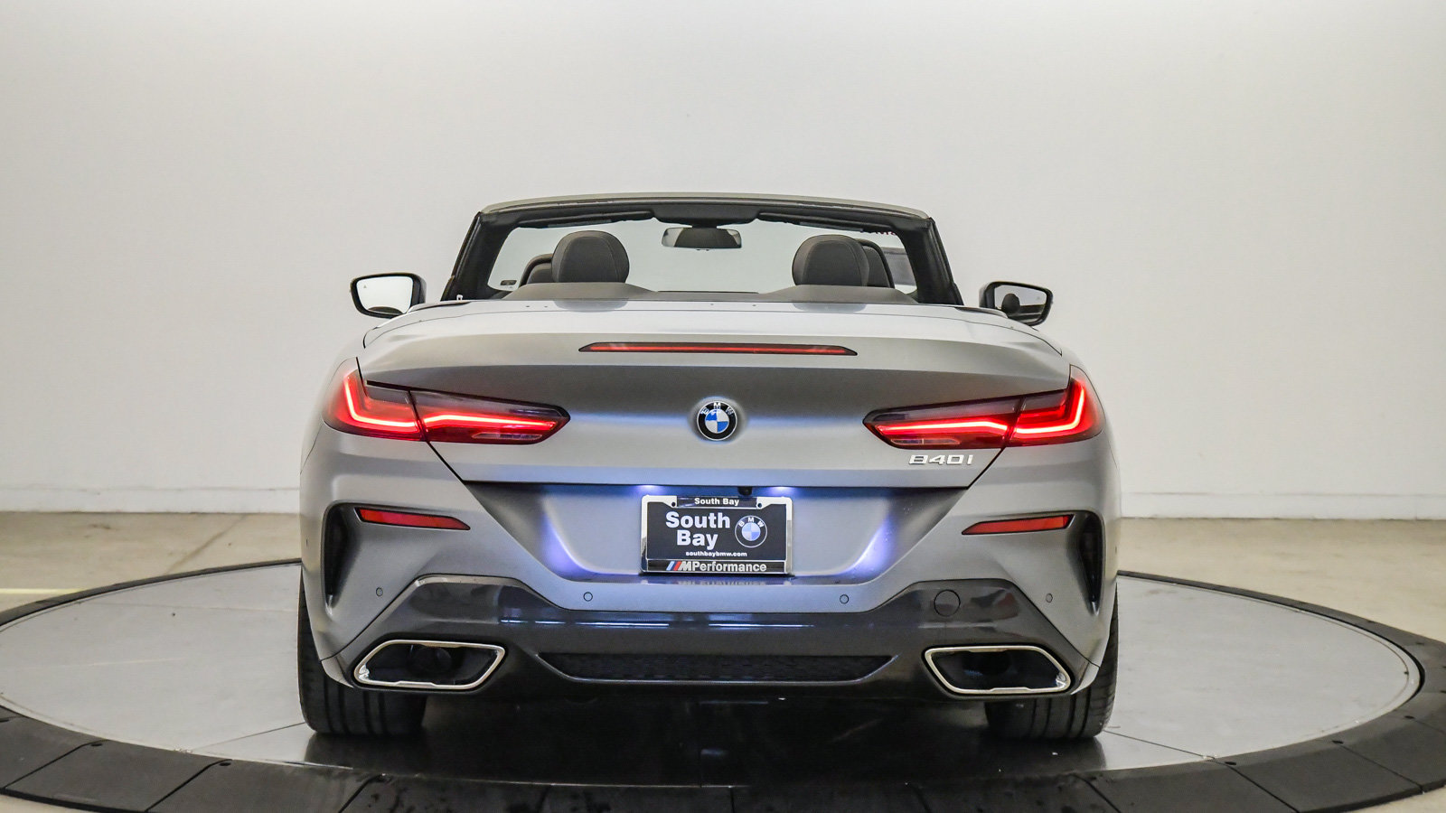 Used 2026 BMW 840i Convertible RWD image 32