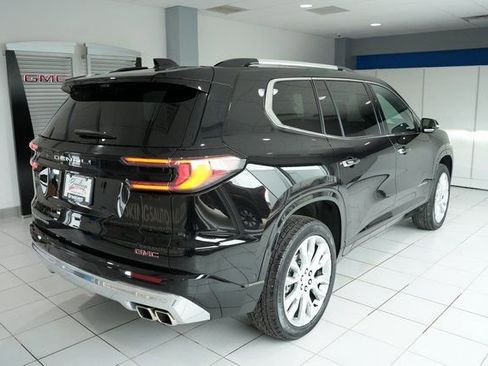 Used 2024 GMC Acadia Denali image 7