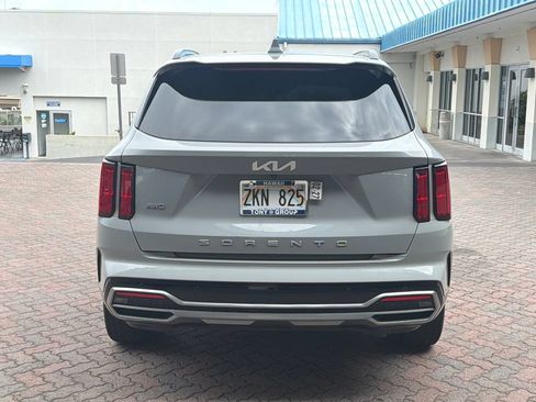 Used 2022 Kia Sorento SX AWD/4WD image 4