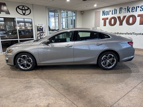 Used 2023 Chevrolet Malibu LT image 7
