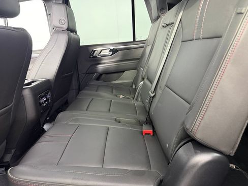 Used 2025 Chevrolet Tahoe RST RWD image 27