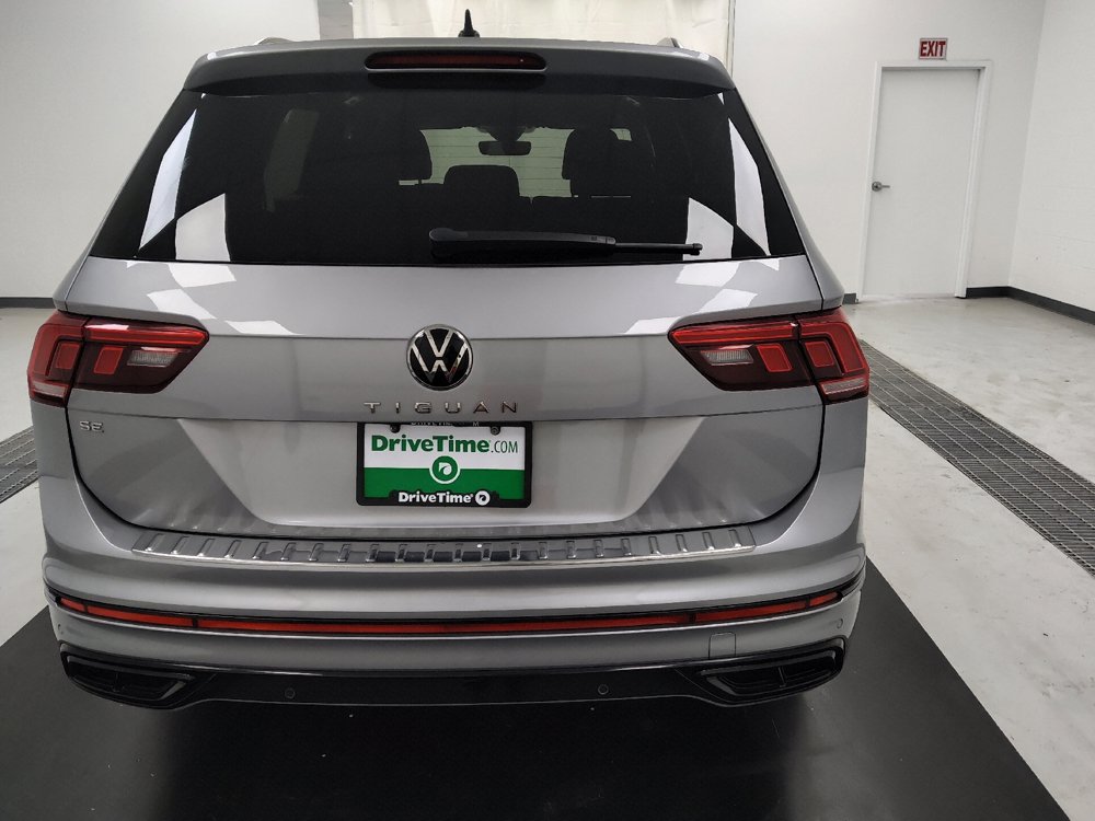 Used 2022 Volkswagen Tiguan SE R-Line FWD image 7