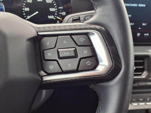 Used 2025 Ford Mustang Coupe image 19