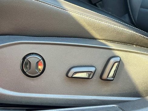 Certified 2023 Volkswagen Jetta SE image 14