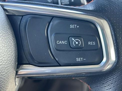 Used 2023 Jeep Gladiator Mojave w/ Cold Weather Group image 13