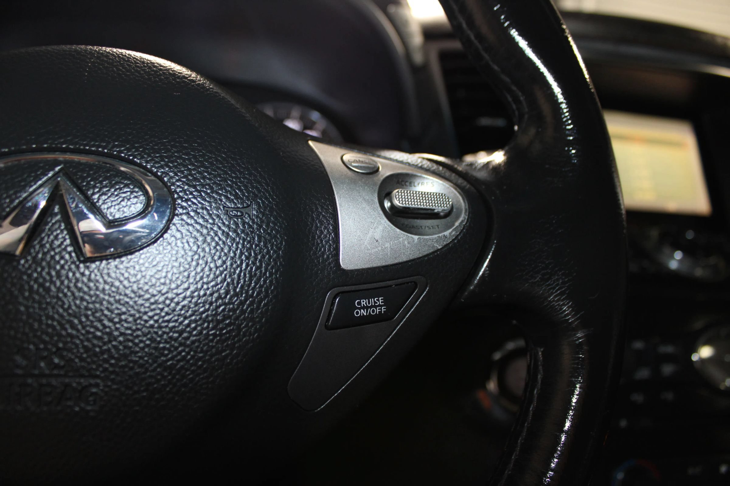 Used 2012 INFINITI FX35 2WD image 13
