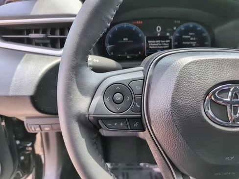Used 2026 Toyota Corolla SE w/ SE Package FWD image 16