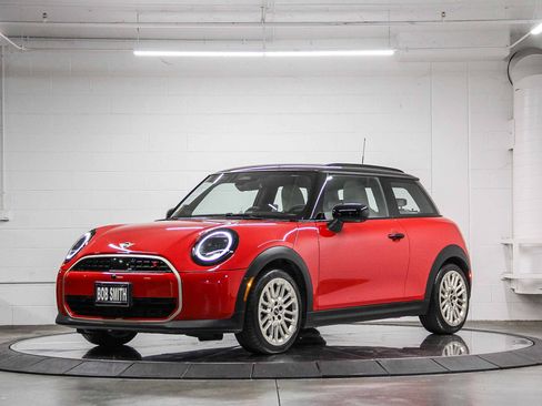 Used 2026 MINI Cooper S FWD image 3
