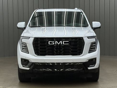 Used 2026 GMC Yukon XL Denali w/ Sun & Power Step Package AWD/4WD image 8