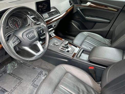Used 2018 Audi Q5 2.0T Premium Plus w/ Premium Plus Package AWD/4WD image 11