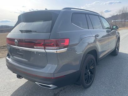 New 2026 Volkswagen Atlas SE