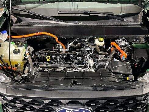 Used 2025 Ford Maverick Lariat AWD/4WD image 12