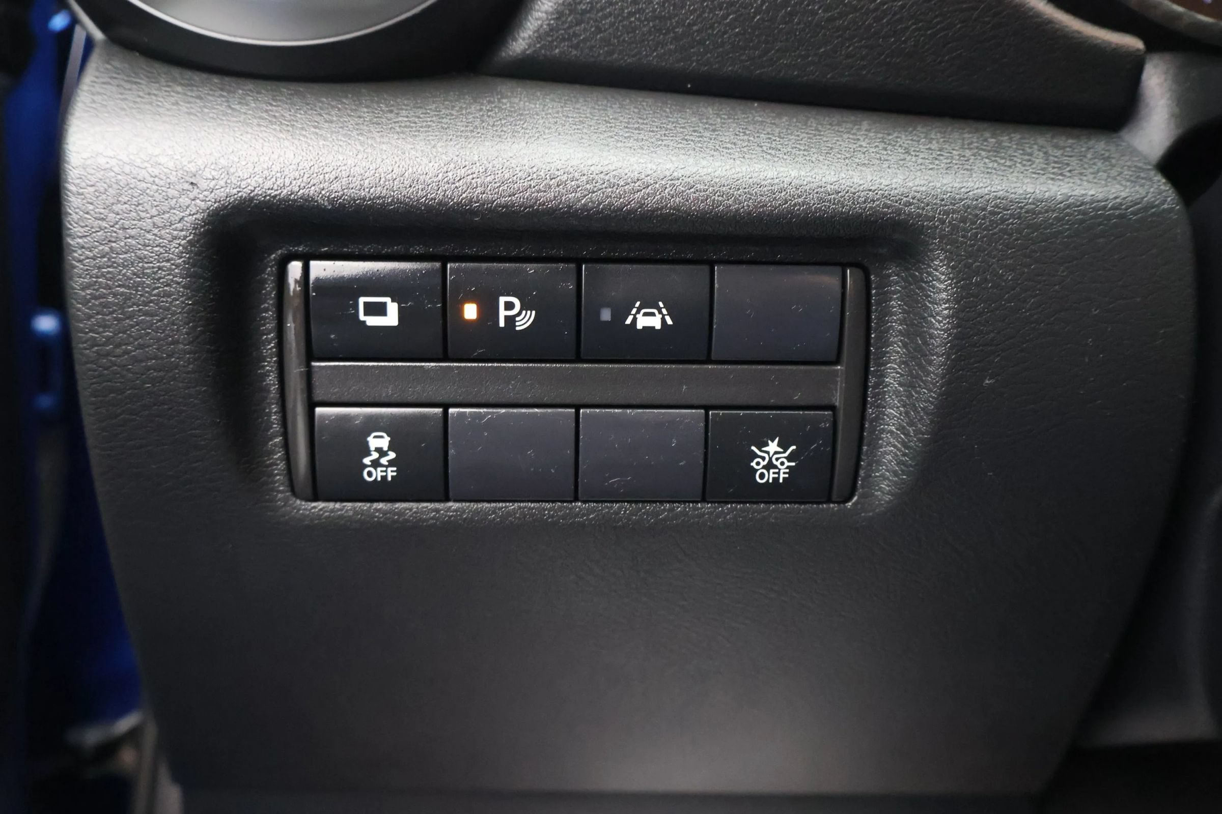 Used 2024 Nissan Versa S w/ Trunk Package FWD image 18