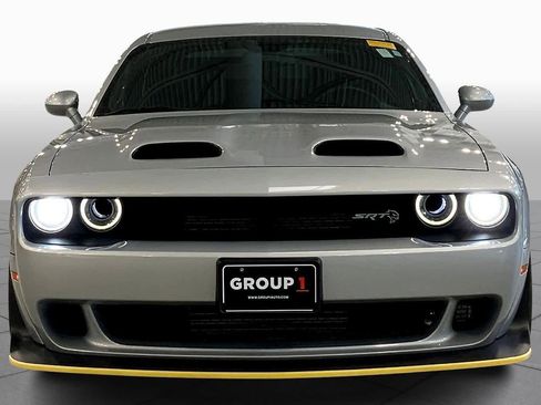 Used 2020 Dodge Challenger SRT Hellcat Redeye image 3