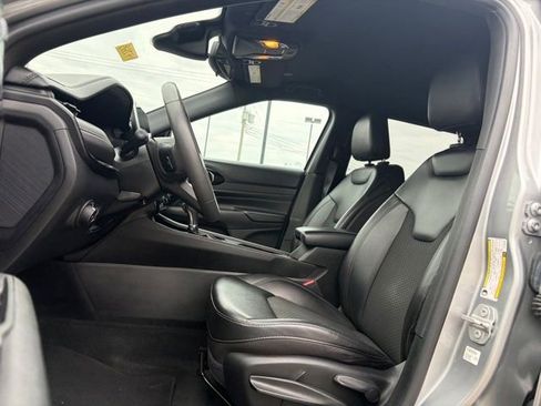 Used 2022 Jeep Compass Altitude image 10