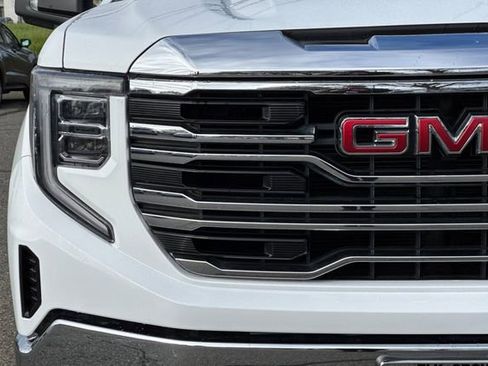 Used 2024 GMC Sierra 1500 SLT image 46