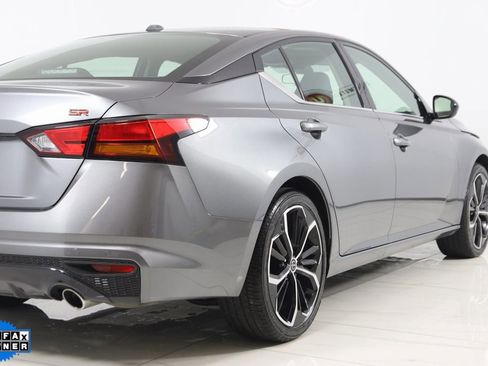 Used 2023 Nissan Altima 2.5 SR image 37