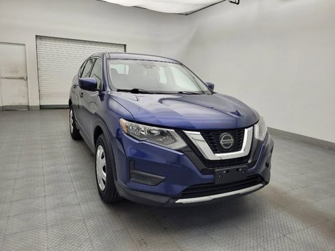 Used 2019 Nissan Rogue S FWD image 14