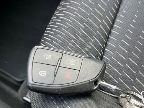 Used 2025 Chevrolet Equinox LT image 24