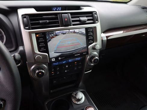 Used 2021 Toyota 4Runner Limited image 15