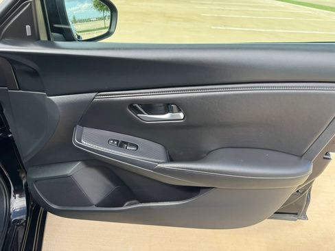 Used 2024 Nissan Sentra SV image 36