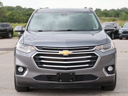 Used 2020 Chevrolet Traverse High Country FWD image 2