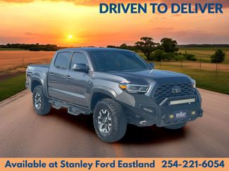 Used 2021 Toyota Tacoma TRD Off-Road image 1