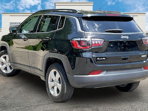 Used 2021 Jeep Compass Latitude w/ Convenience Group AWD/4WD image 12