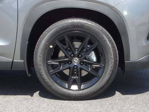 New 2026 Toyota Grand Highlander Platinum AWD/4WD image 4