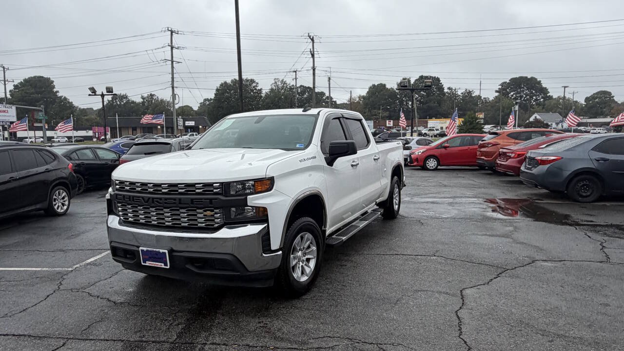 Used 2021 Chevrolet Silverado 1500 W/T w/ WT Value Package AWD/4WD image 5