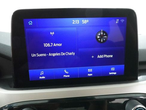 Used 2020 Ford Escape SE image 18