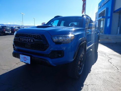 Certified 2018 Toyota Tacoma TRD Pro AWD/4WD image 10