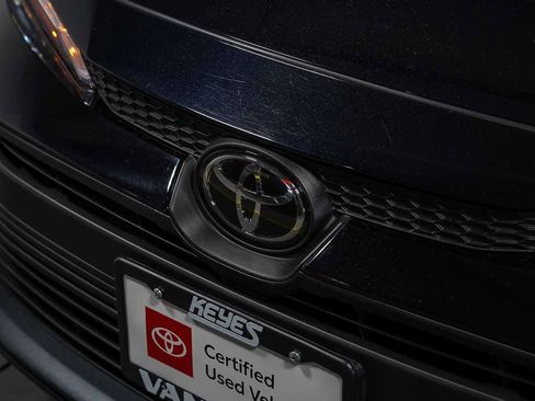 Certified 2026 Toyota Corolla LE w/ LE Premium Package FWD image 8