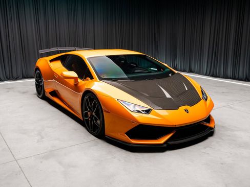 Used 2015 Lamborghini Huracan LP 610-4 image 2