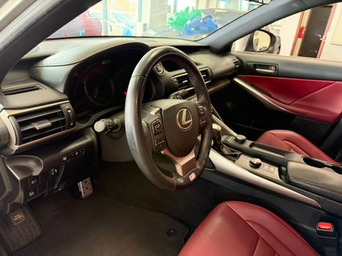 Used 2018 Lexus IS 300 F Sport w/ F Sport Package RWD image 28