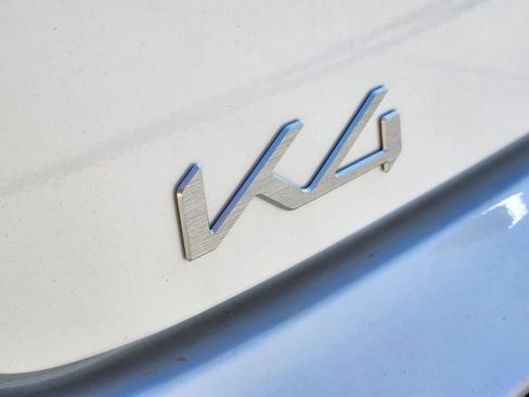 New 2026 Kia K4 FWD image 8