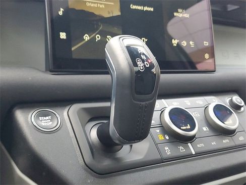 Certified 2023 Land Rover Defender 130 SE image 33