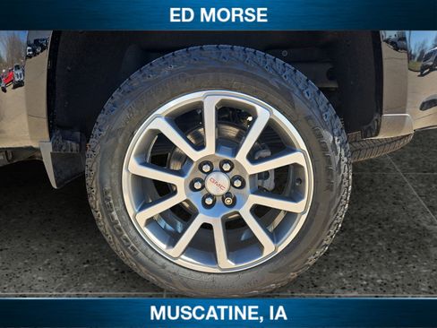 Used 2022 GMC Canyon Denali image 10