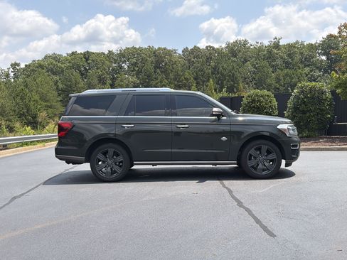 Used 2023 Ford Expedition King Ranch AWD/4WD image 5