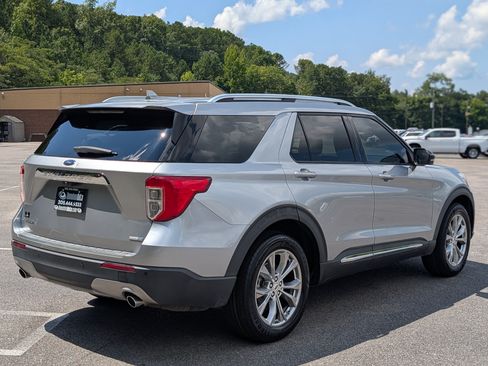 Used 2020 Ford Explorer Limited AWD/4WD image 9