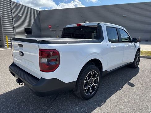 Used 2025 Ford Maverick Lariat AWD/4WD image 7