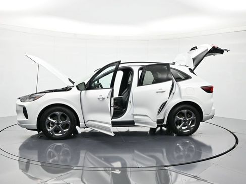 Used 2023 Ford Escape ST-Line image 46