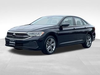 Used 2024 Volkswagen Jetta SE video 2