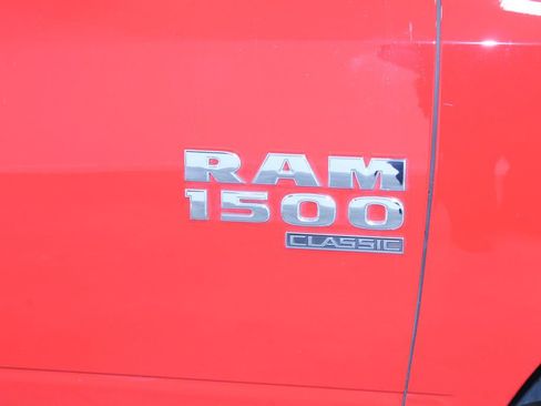 Used 2024 RAM 1500 Classic SLT image 12