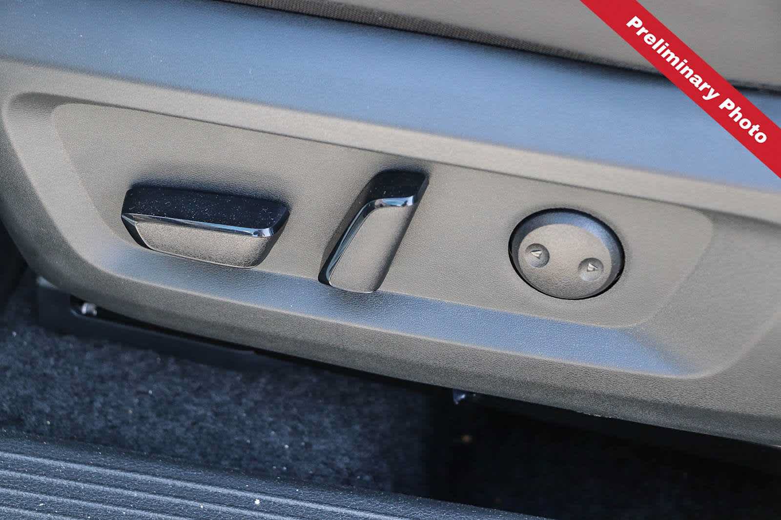 Used 2026 Nissan Rogue SV AWD/4WD image 30